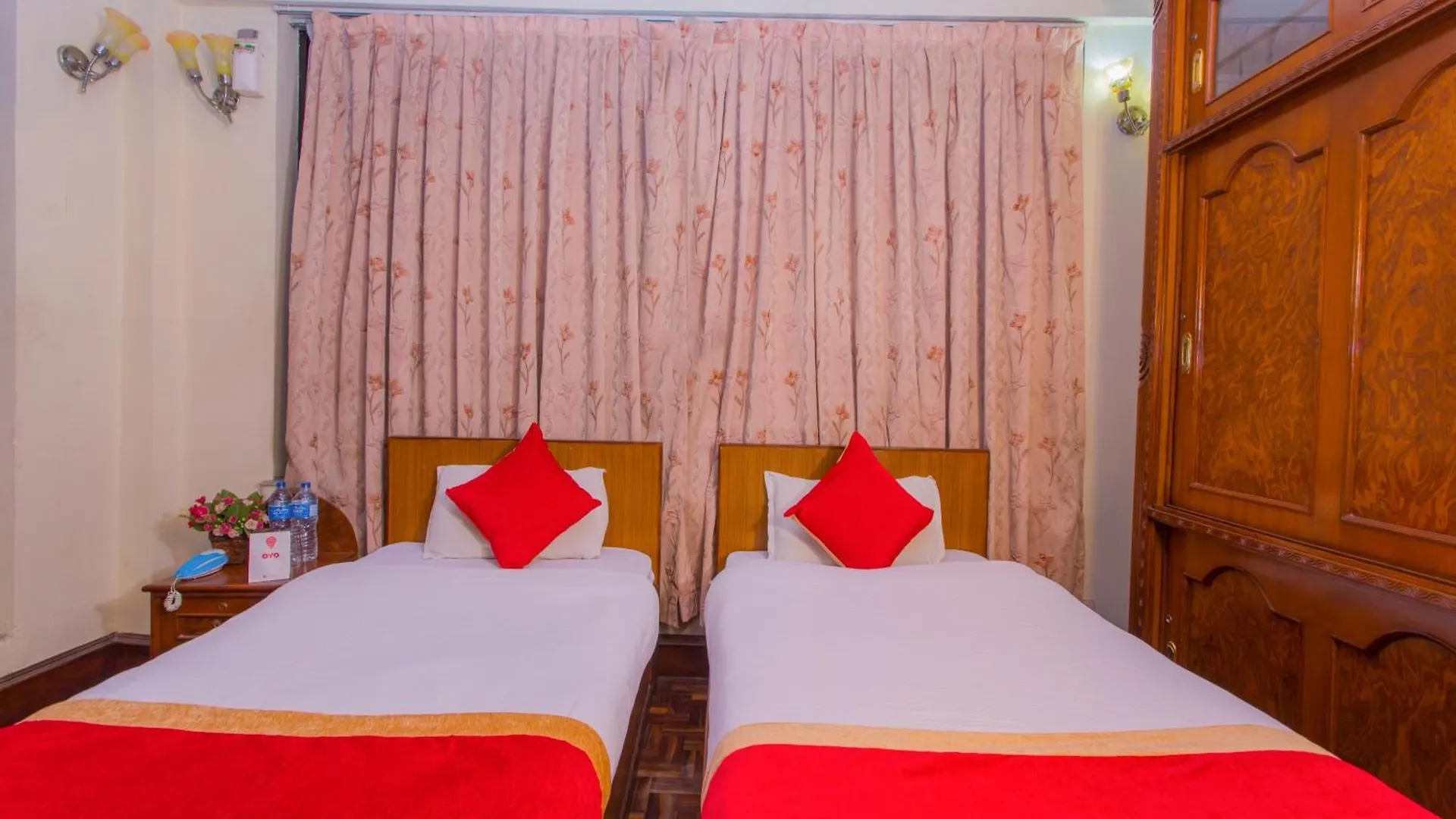 Oyo 232 Hotel Titanic Pvt Ltd Balaju