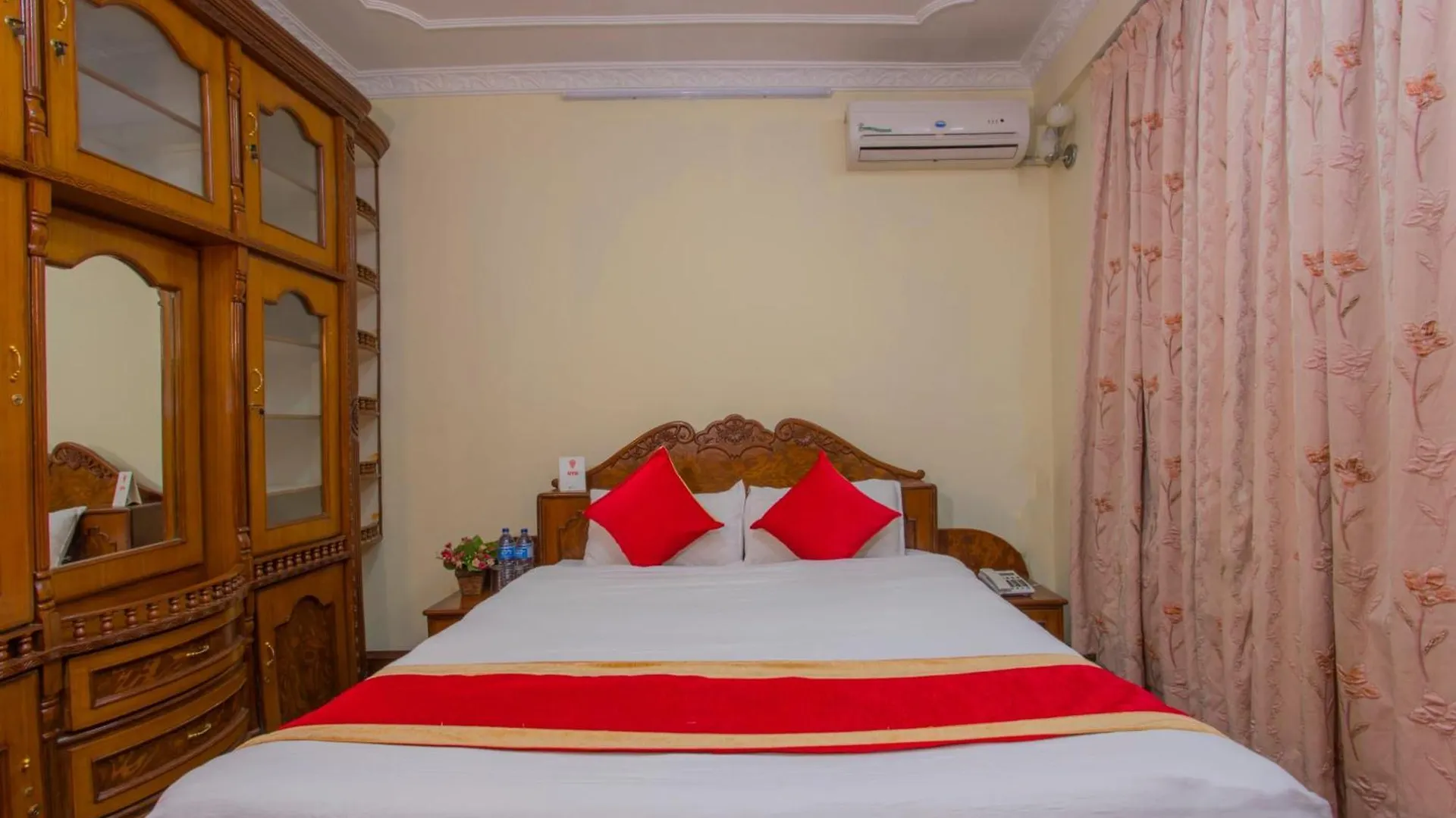 Oyo 232 Hotel Titanic Pvt Ltd Balaju