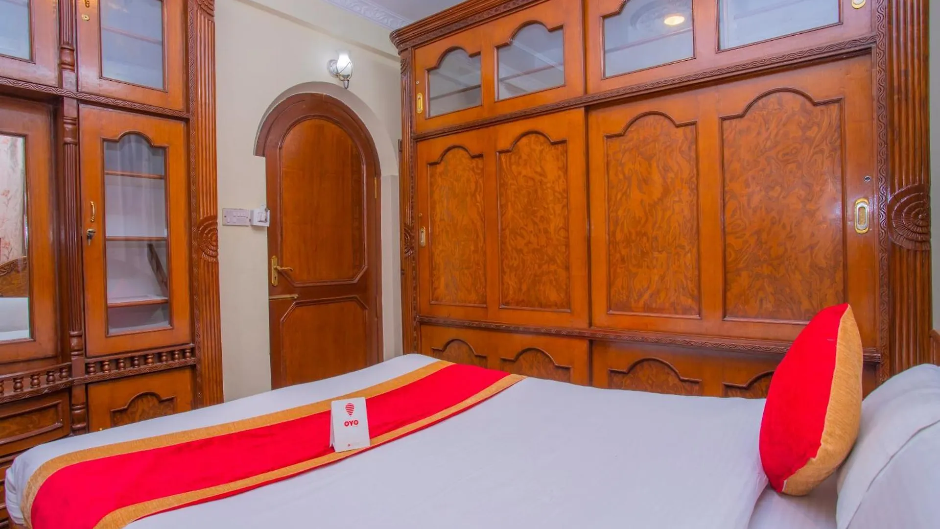 Oyo 232 Hotel Titanic Pvt Ltd Balaju